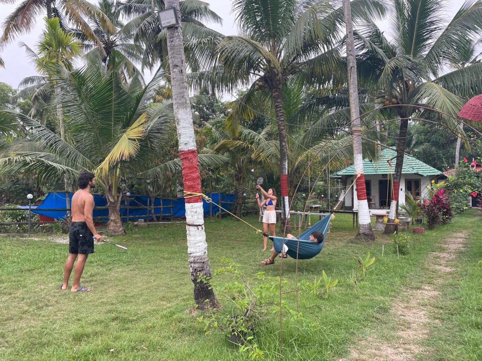 Lake Homes Varkala Luaran gambar